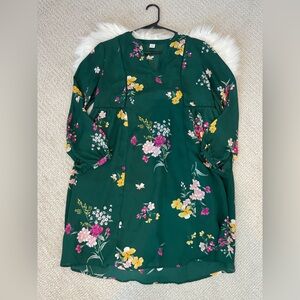Women’s Size Small Short Length Green Floral Dress